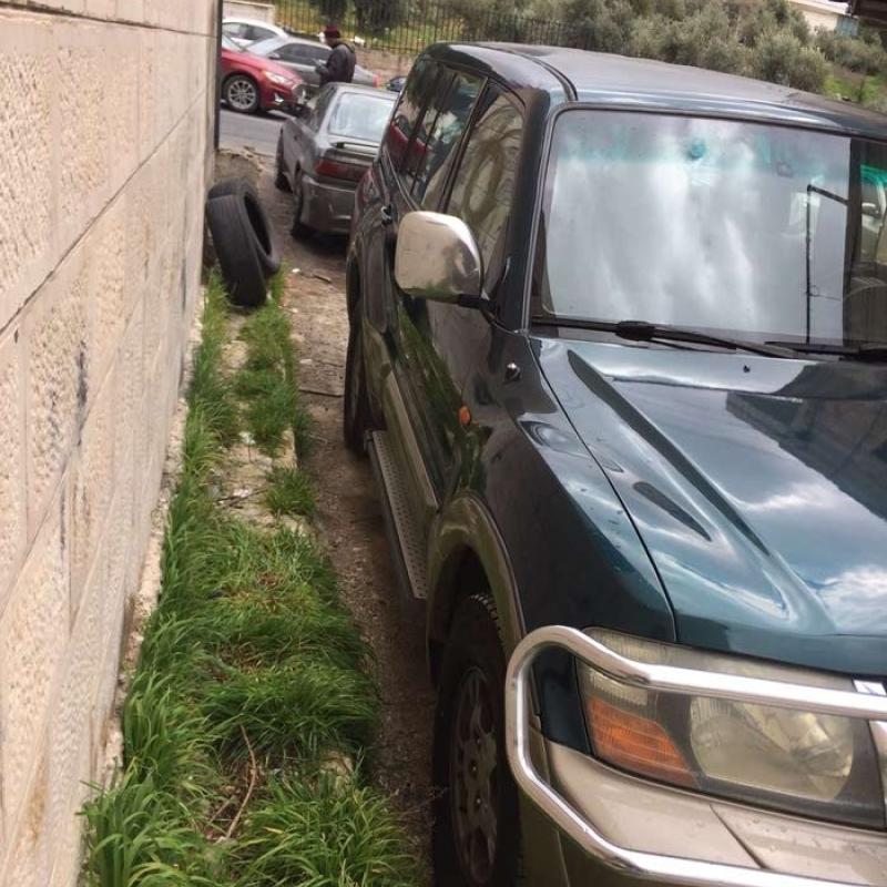 ميتسوبيشي باجيرو للبيع 